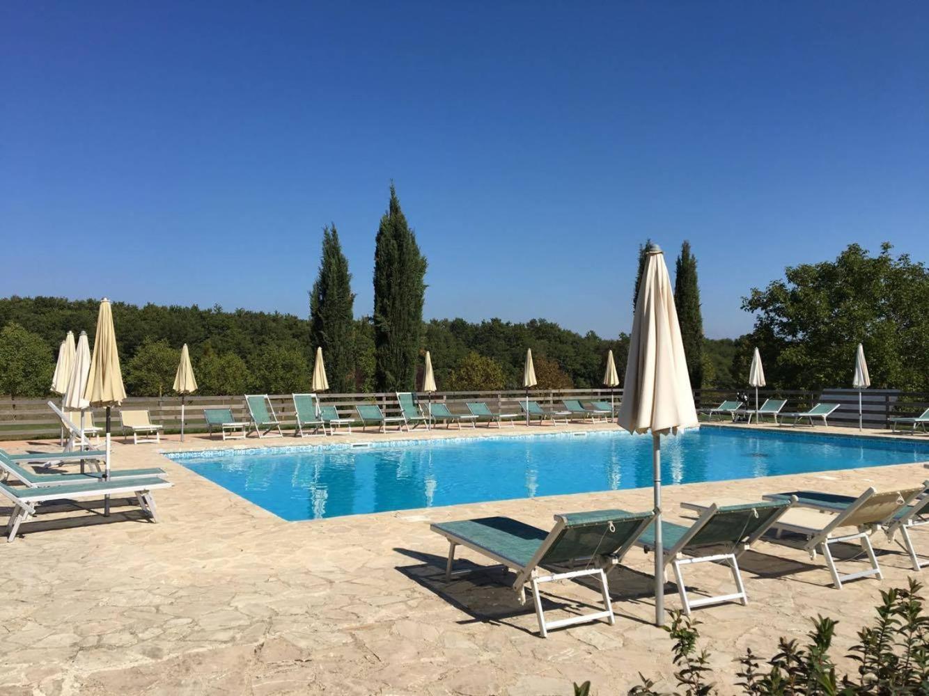 Casole dʼElsa Fattoria Agriturismo Nerbona מראה חיצוני תמונה