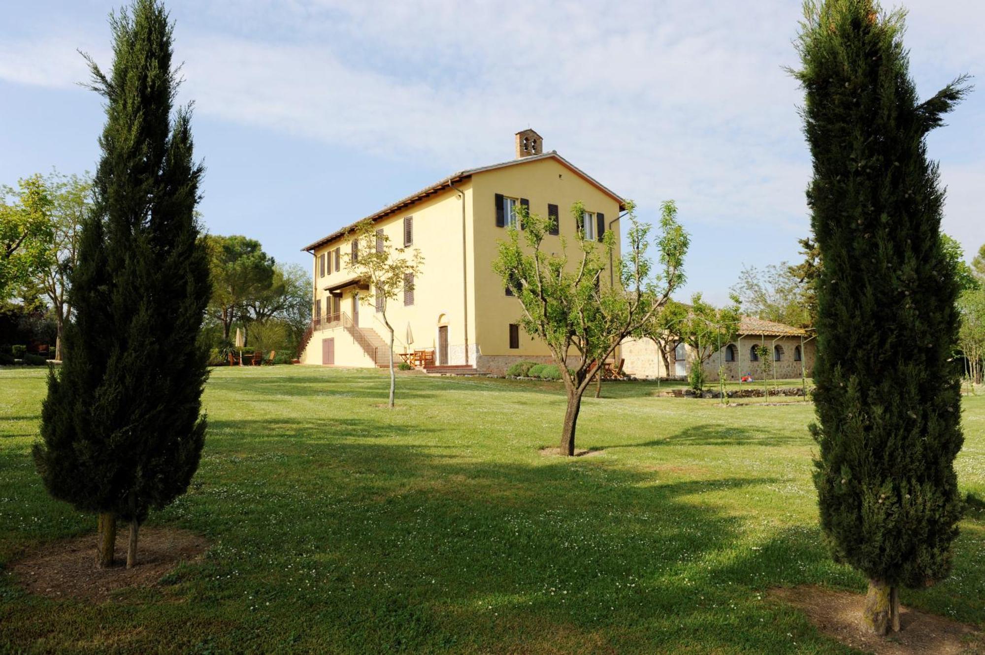 הוילה Casole dʼElsa Fattoria Agriturismo Nerbona מראה חיצוני תמונה