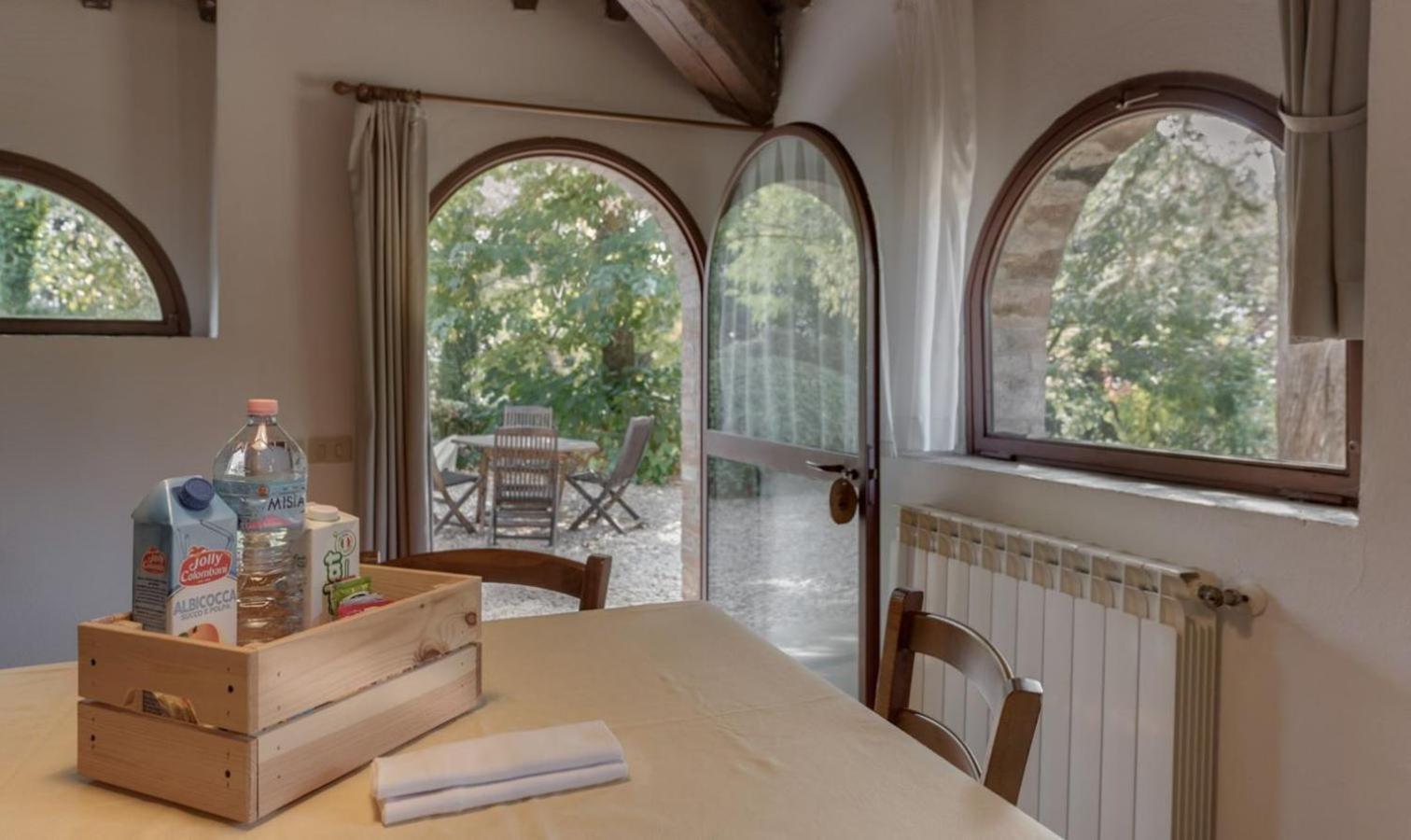 Casole dʼElsa Fattoria Agriturismo Nerbona מראה חיצוני תמונה
